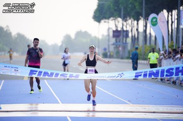 BINH DUONG NEW CITY HALF MARATHON 2024 - Ảnh #1771872