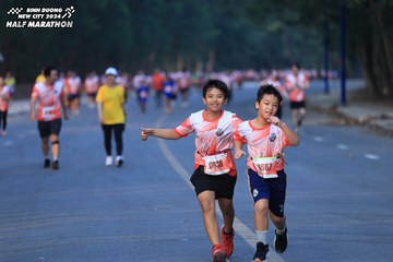 BINH DUONG NEW CITY HALF MARATHON 2024 - Ảnh #1772225