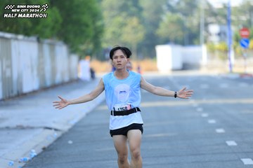 BINH DUONG NEW CITY HALF MARATHON 2024 - Ảnh #1771718