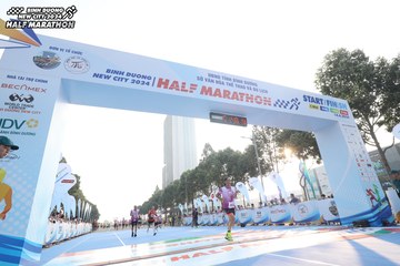 BINH DUONG NEW CITY HALF MARATHON 2024 - Ảnh #1820923