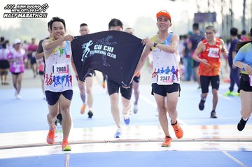 BINH DUONG NEW CITY HALF MARATHON 2024 - Ảnh #1759416