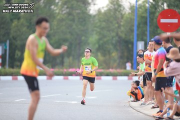 BINH DUONG NEW CITY HALF MARATHON 2024 - Ảnh #1736596
