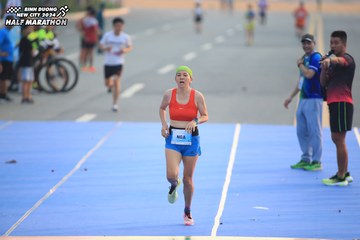 BINH DUONG NEW CITY HALF MARATHON 2024 - Ảnh #1740137