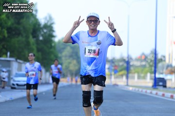 BINH DUONG NEW CITY HALF MARATHON 2024 - Ảnh #1766949