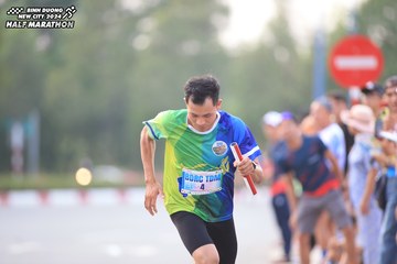 BINH DUONG NEW CITY HALF MARATHON 2024 - Ảnh #1736515