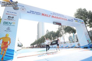 BINH DUONG NEW CITY HALF MARATHON 2024 - Ảnh #1819051