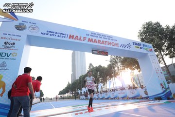 BINH DUONG NEW CITY HALF MARATHON 2024 - Ảnh #1819390