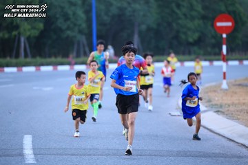 BINH DUONG NEW CITY HALF MARATHON 2024 - Ảnh #1726217