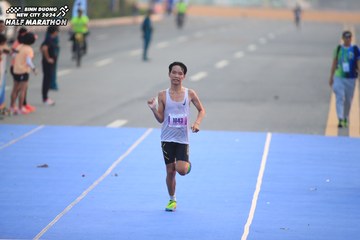BINH DUONG NEW CITY HALF MARATHON 2024 - Ảnh #1738768