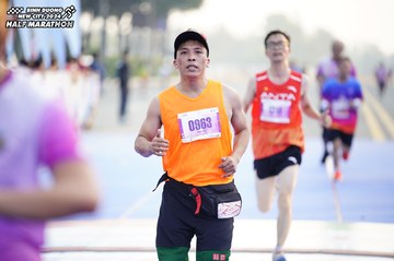 BINH DUONG NEW CITY HALF MARATHON 2024 - Ảnh #1757479