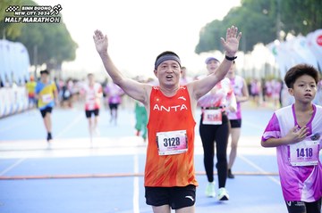 BINH DUONG NEW CITY HALF MARATHON 2024 - Ảnh #1768308