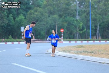 BINH DUONG NEW CITY HALF MARATHON 2024 - Ảnh #1736050