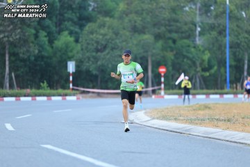 BINH DUONG NEW CITY HALF MARATHON 2024 - Ảnh #1735848