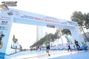 BINH DUONG NEW CITY HALF MARATHON 2024 - Ảnh #1822332