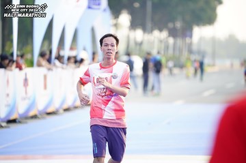 BINH DUONG NEW CITY HALF MARATHON 2024 - Ảnh #1757940
