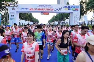 BINH DUONG NEW CITY HALF MARATHON 2024 - Ảnh #1770604