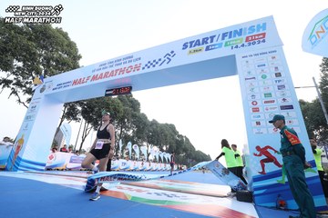 BINH DUONG NEW CITY HALF MARATHON 2024 - Ảnh #1738280