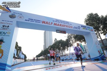 BINH DUONG NEW CITY HALF MARATHON 2024 - Ảnh #1819928