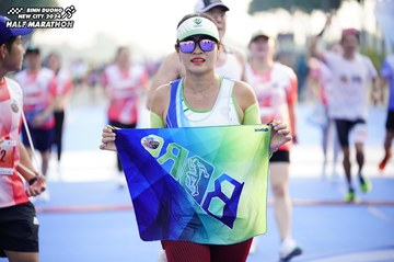 BINH DUONG NEW CITY HALF MARATHON 2024 - Ảnh #1764317