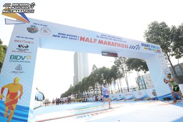 BINH DUONG NEW CITY HALF MARATHON 2024 - Ảnh #1818793