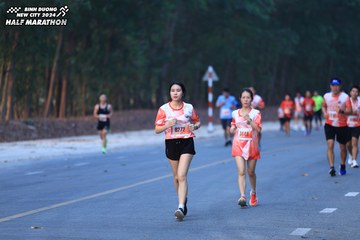 BINH DUONG NEW CITY HALF MARATHON 2024 - Ảnh #1750524