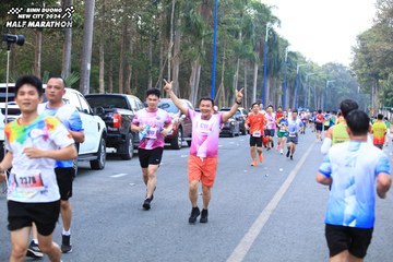 BINH DUONG NEW CITY HALF MARATHON 2024 - Ảnh #1750269