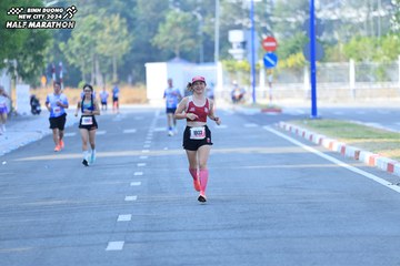 BINH DUONG NEW CITY HALF MARATHON 2024 - Ảnh #1770963