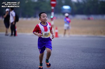 BINH DUONG NEW CITY HALF MARATHON 2024 - Ảnh #1725105