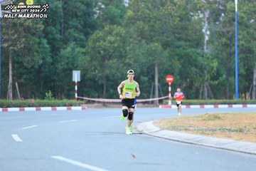 BINH DUONG NEW CITY HALF MARATHON 2024 - Ảnh #1735587