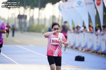 BINH DUONG NEW CITY HALF MARATHON 2024 - Ảnh #1761644