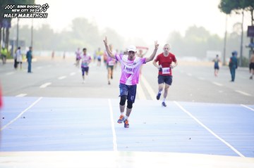 BINH DUONG NEW CITY HALF MARATHON 2024 - Ảnh #1757278