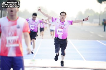 BINH DUONG NEW CITY HALF MARATHON 2024 - Ảnh #1758092