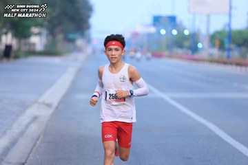 BINH DUONG NEW CITY HALF MARATHON 2024 - Ảnh #1765152