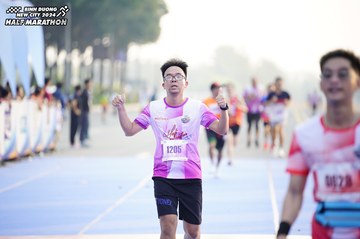 BINH DUONG NEW CITY HALF MARATHON 2024 - Ảnh #1757482