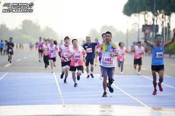 BINH DUONG NEW CITY HALF MARATHON 2024 - Ảnh #1761248