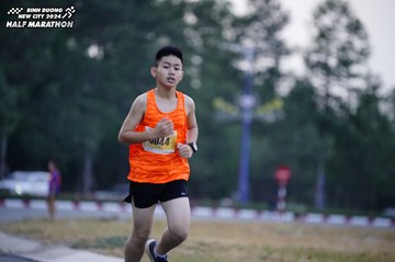 BINH DUONG NEW CITY HALF MARATHON 2024 - Ảnh #1724526