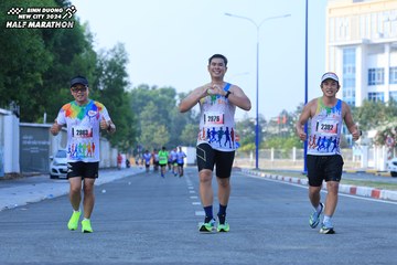 BINH DUONG NEW CITY HALF MARATHON 2024 - Ảnh #1766735