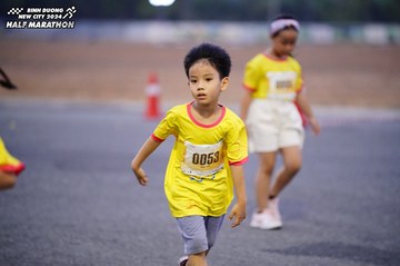 BINH DUONG NEW CITY HALF MARATHON 2024 - Ảnh #1725782