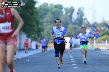 BINH DUONG NEW CITY HALF MARATHON 2024 - Ảnh #1766227