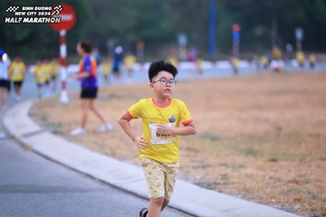 BINH DUONG NEW CITY HALF MARATHON 2024 - Ảnh #1726609