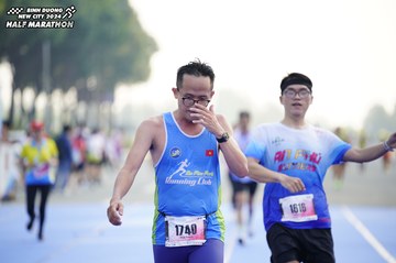 BINH DUONG NEW CITY HALF MARATHON 2024 - Ảnh #1763385