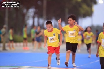 BINH DUONG NEW CITY HALF MARATHON 2024 - Ảnh #1724314