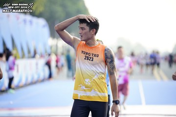 BINH DUONG NEW CITY HALF MARATHON 2024 - Ảnh #1759755