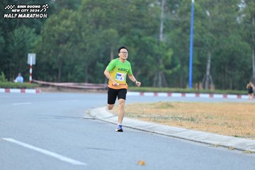 BINH DUONG NEW CITY HALF MARATHON 2024 - Ảnh #1735510