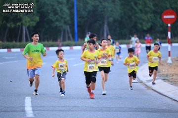 BINH DUONG NEW CITY HALF MARATHON 2024 - Ảnh #1726350