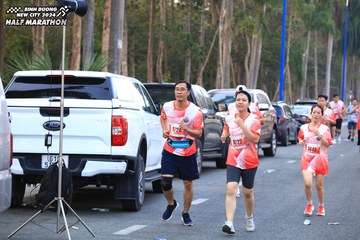 BINH DUONG NEW CITY HALF MARATHON 2024 - Ảnh #1756362