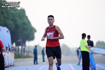 BINH DUONG NEW CITY HALF MARATHON 2024 - Ảnh #1771061