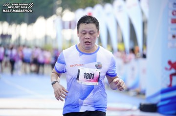 BINH DUONG NEW CITY HALF MARATHON 2024 - Ảnh #1760817