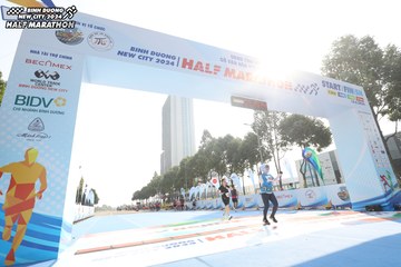 BINH DUONG NEW CITY HALF MARATHON 2024 - Ảnh #1819257