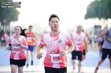 BINH DUONG NEW CITY HALF MARATHON 2024 - Ảnh #1763851